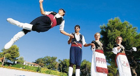 cretan dance